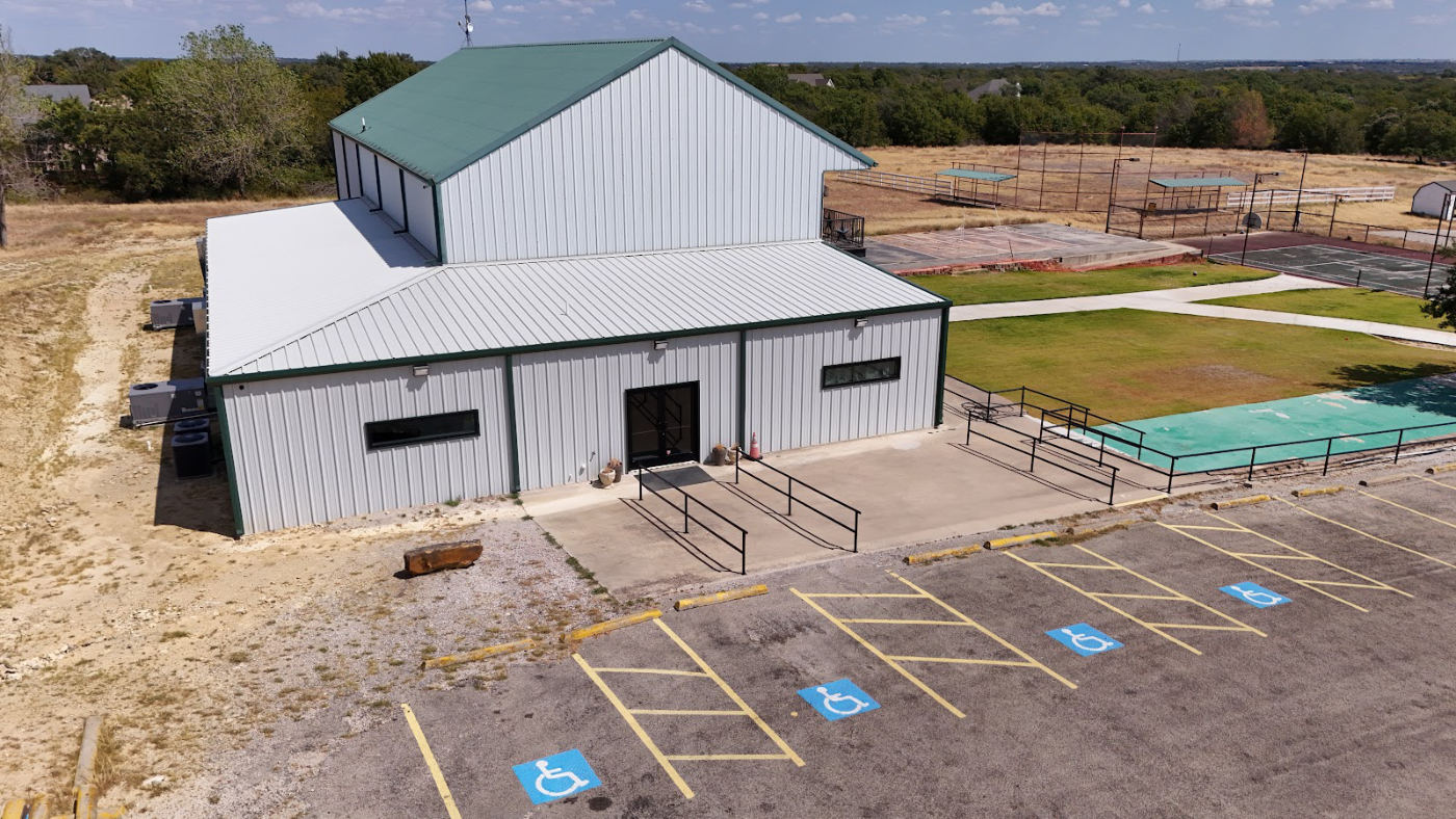 Multi-Use Campus and Raw Land on 28.76 Acres